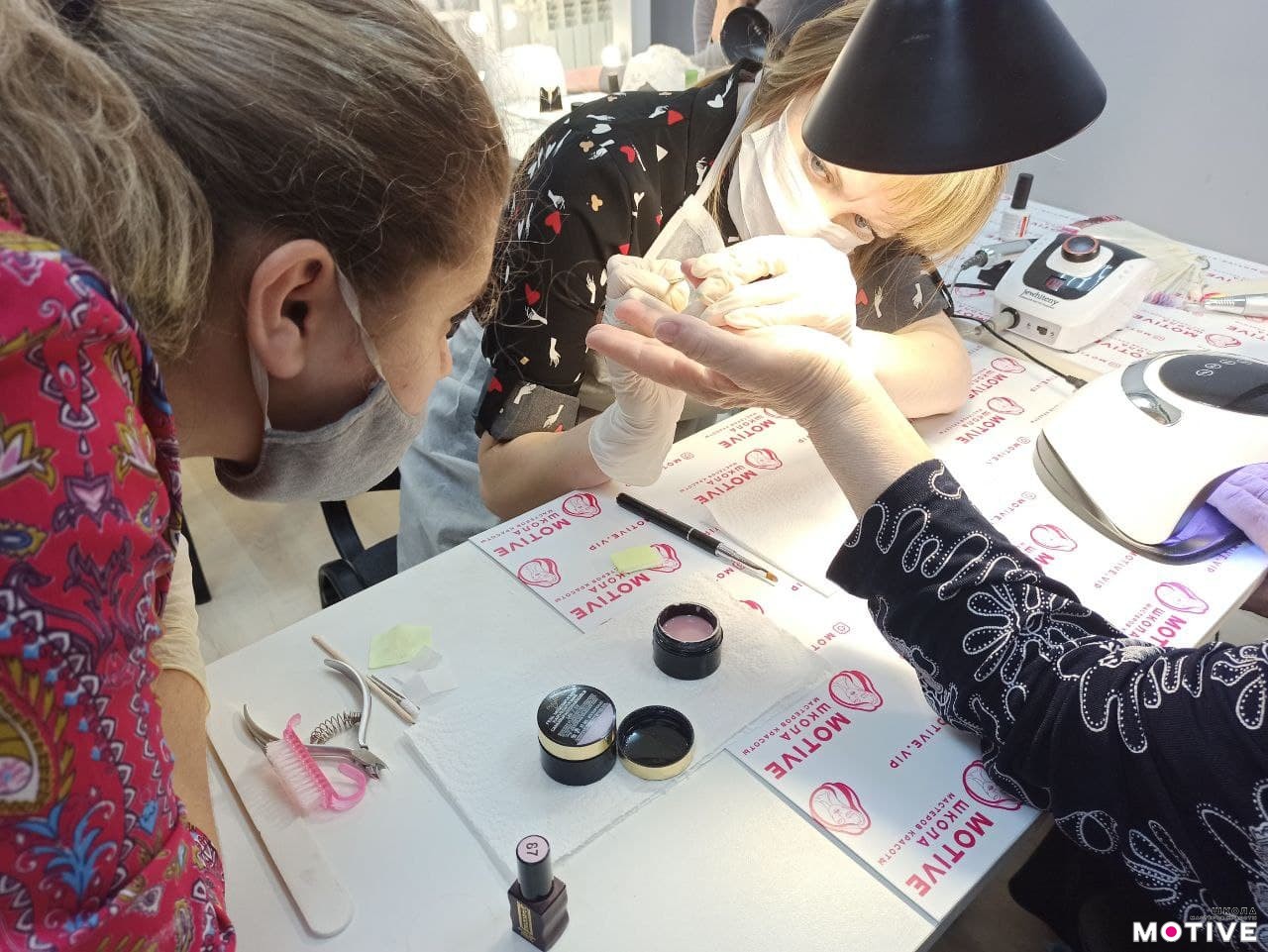 Обучение мастеров ногтевого сервиса