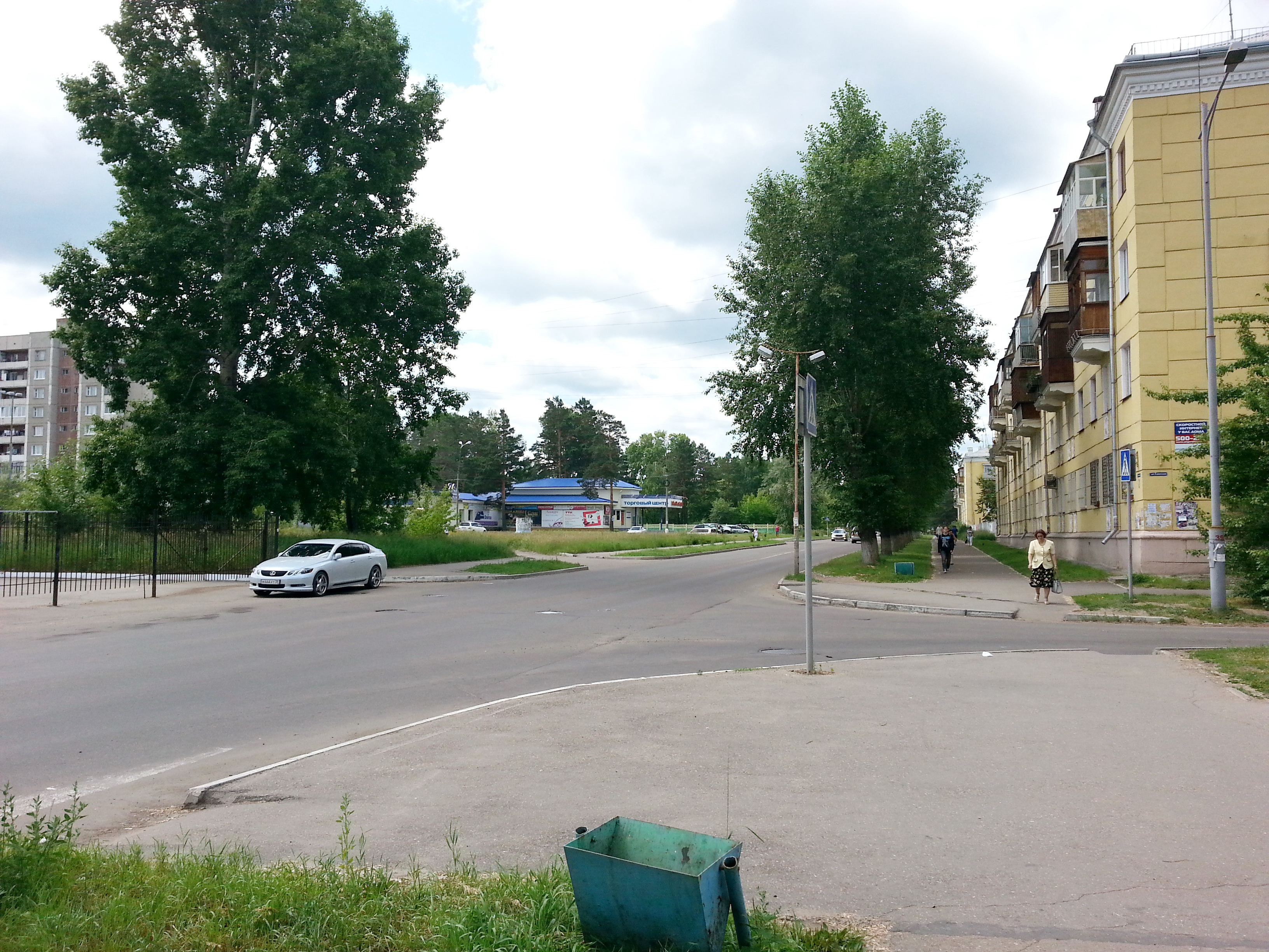 по Фестивальной)))))