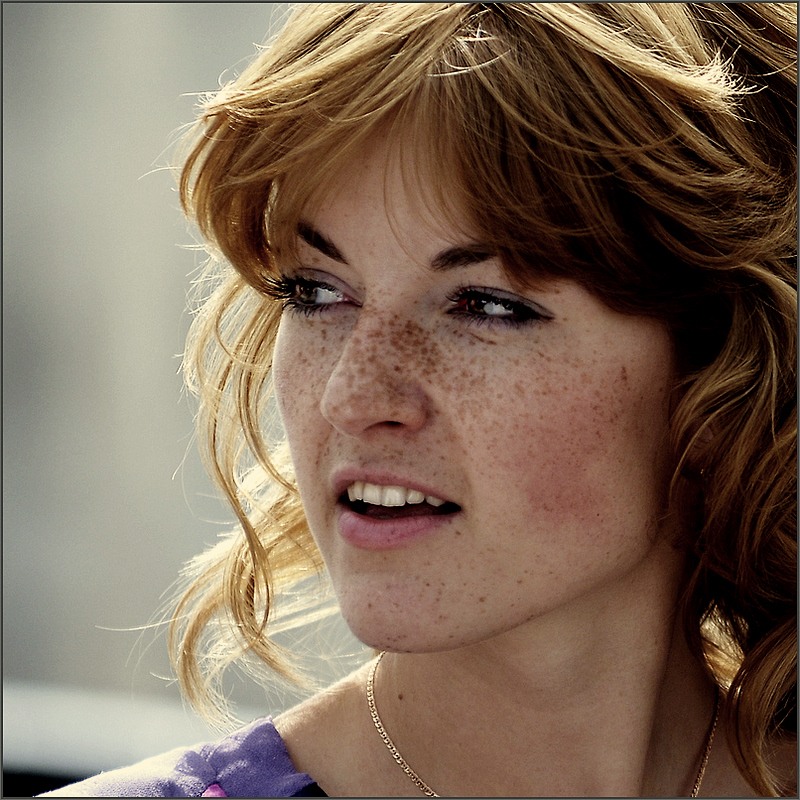 Очередная рыжая)))))