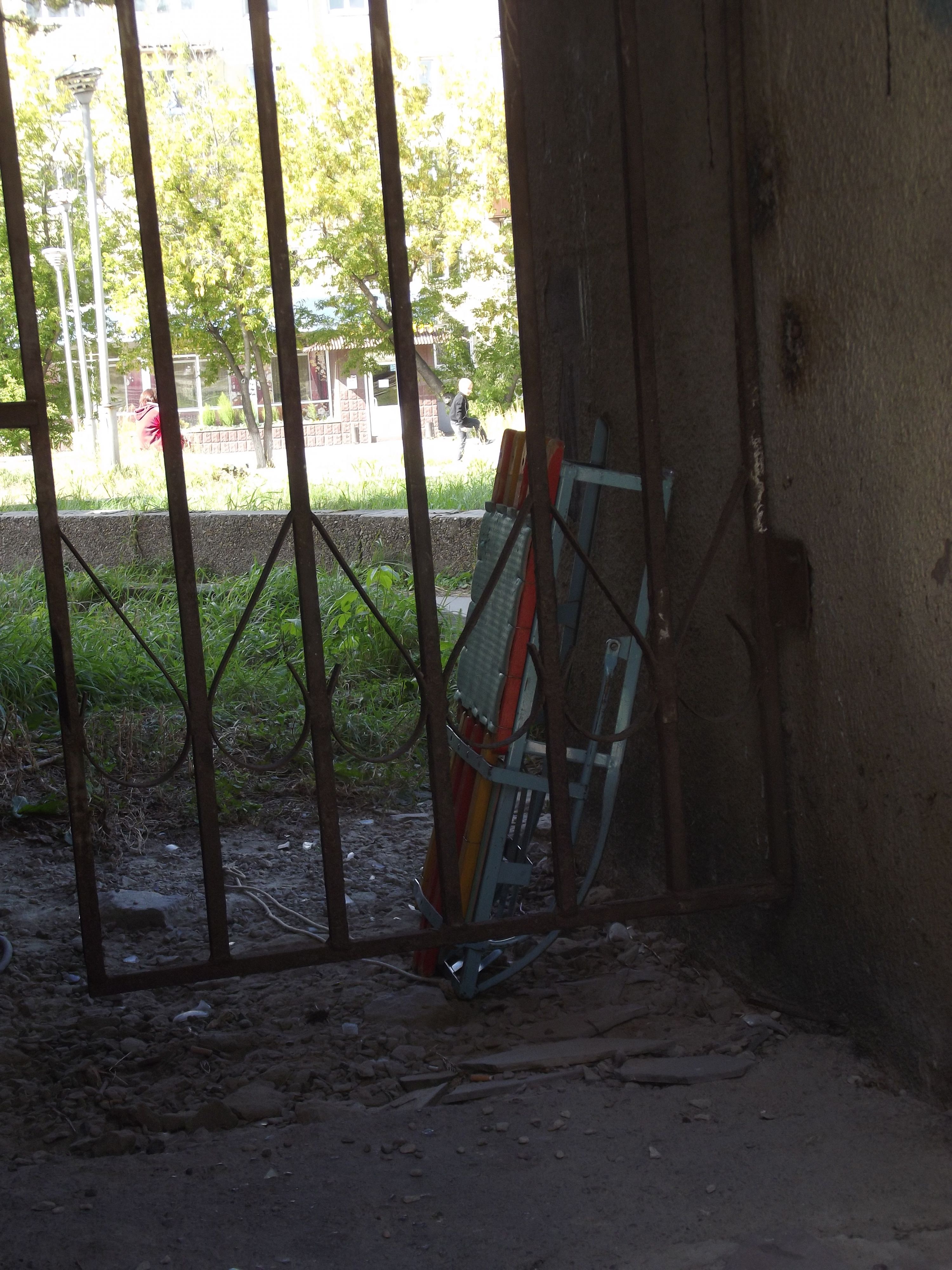 скоро снег выпадет - сани готовы!