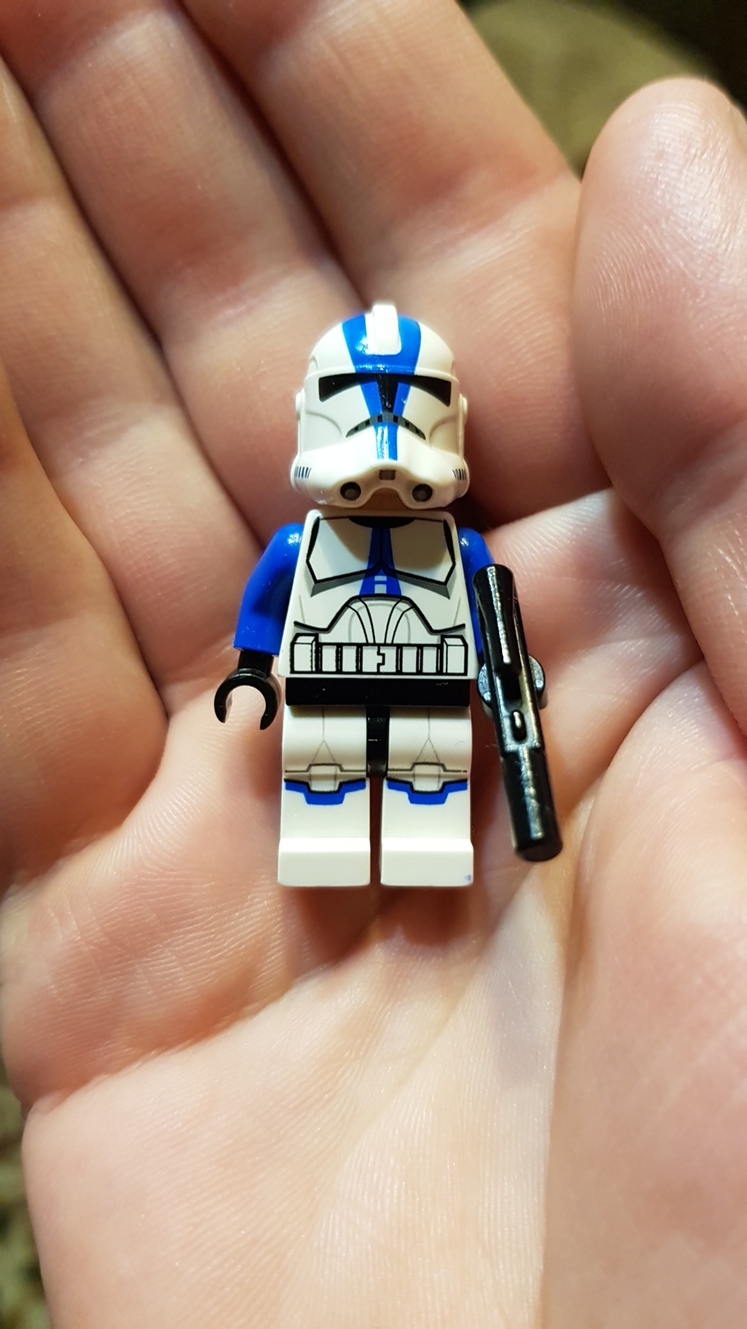 рука сирёгина сослуживца51легионадержащая)))))