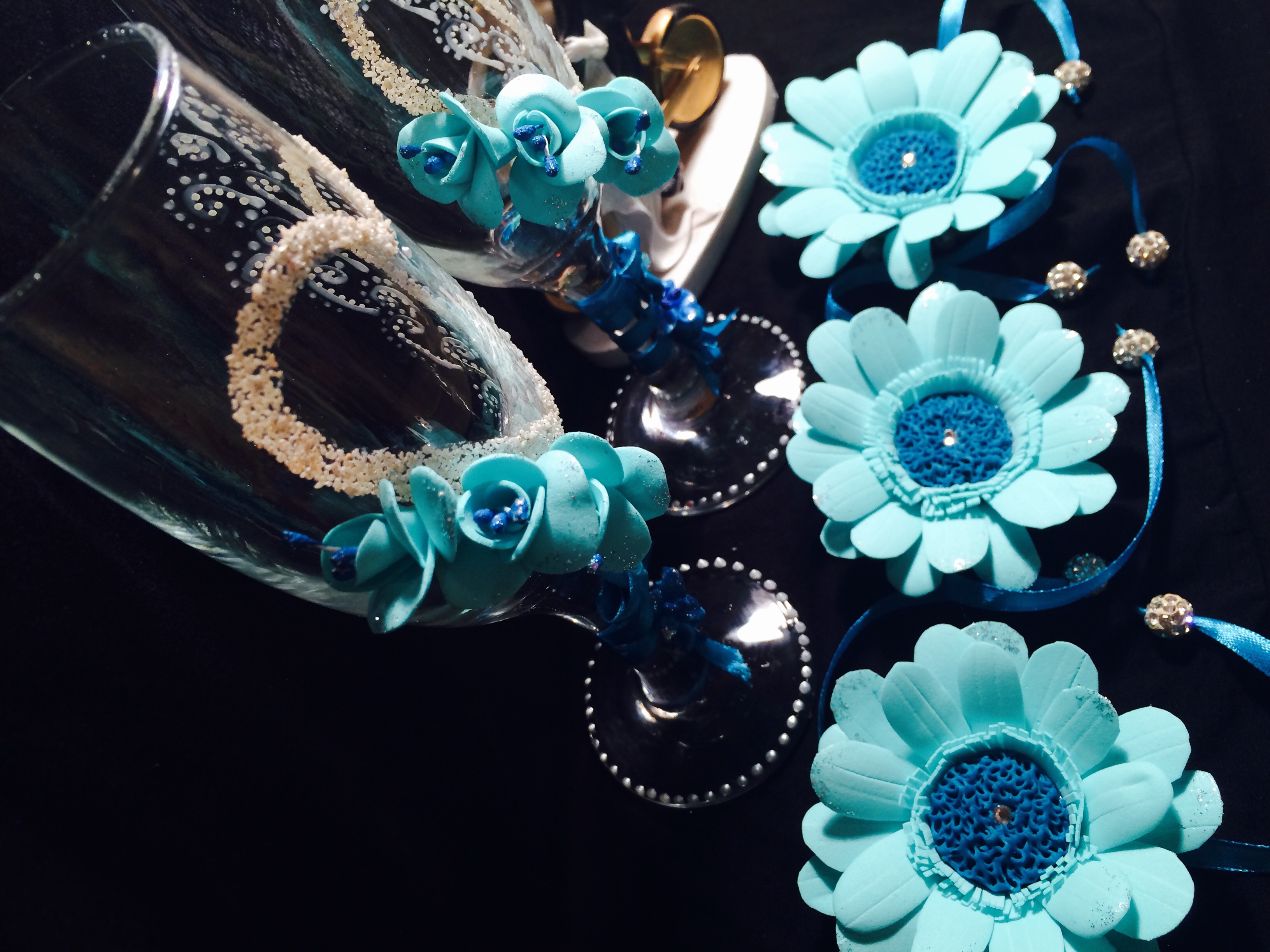 Бокалы цвета Тиффани 