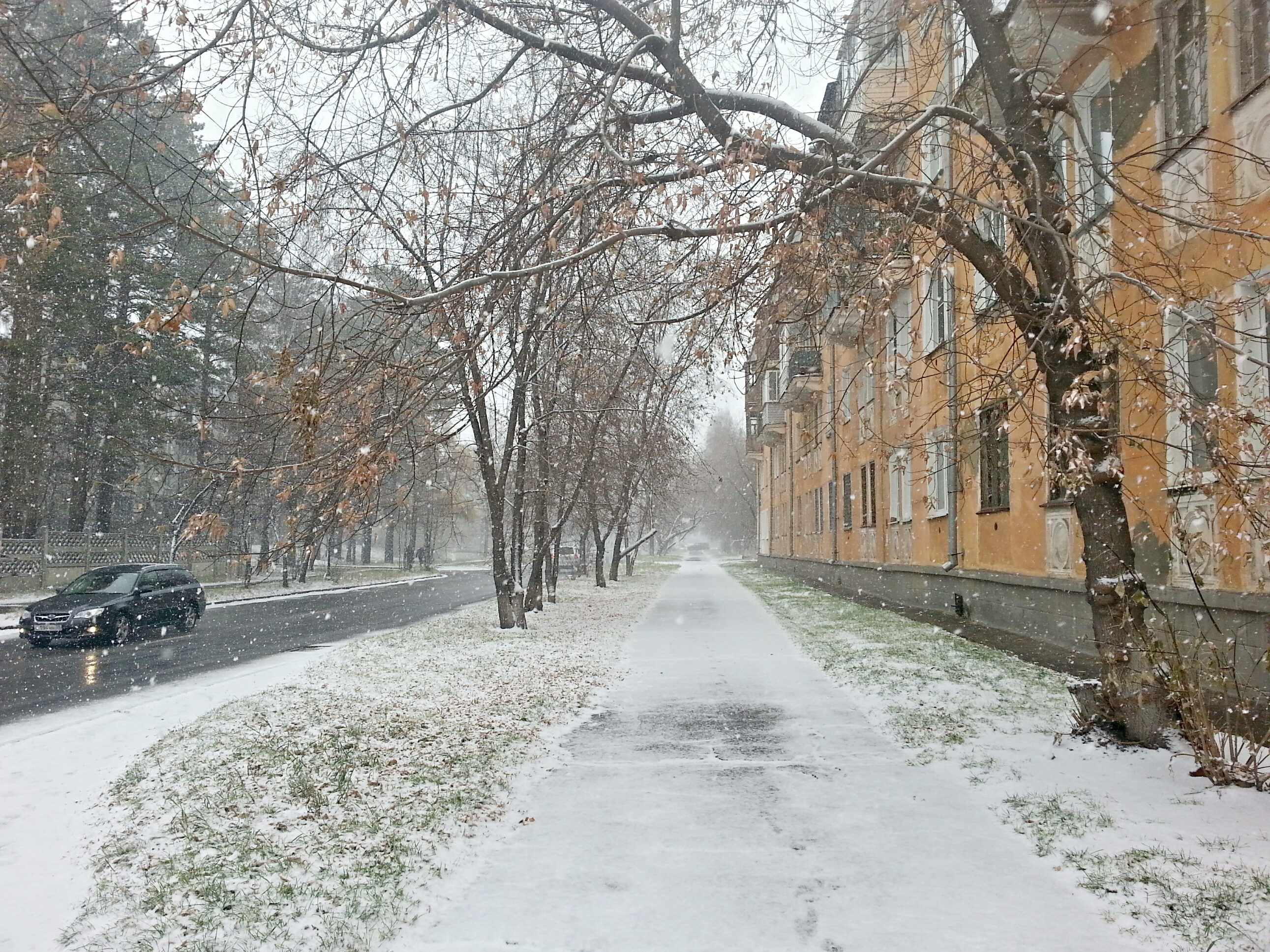 Любимый квартал ... Рыночная ... октябрь ... снег))))