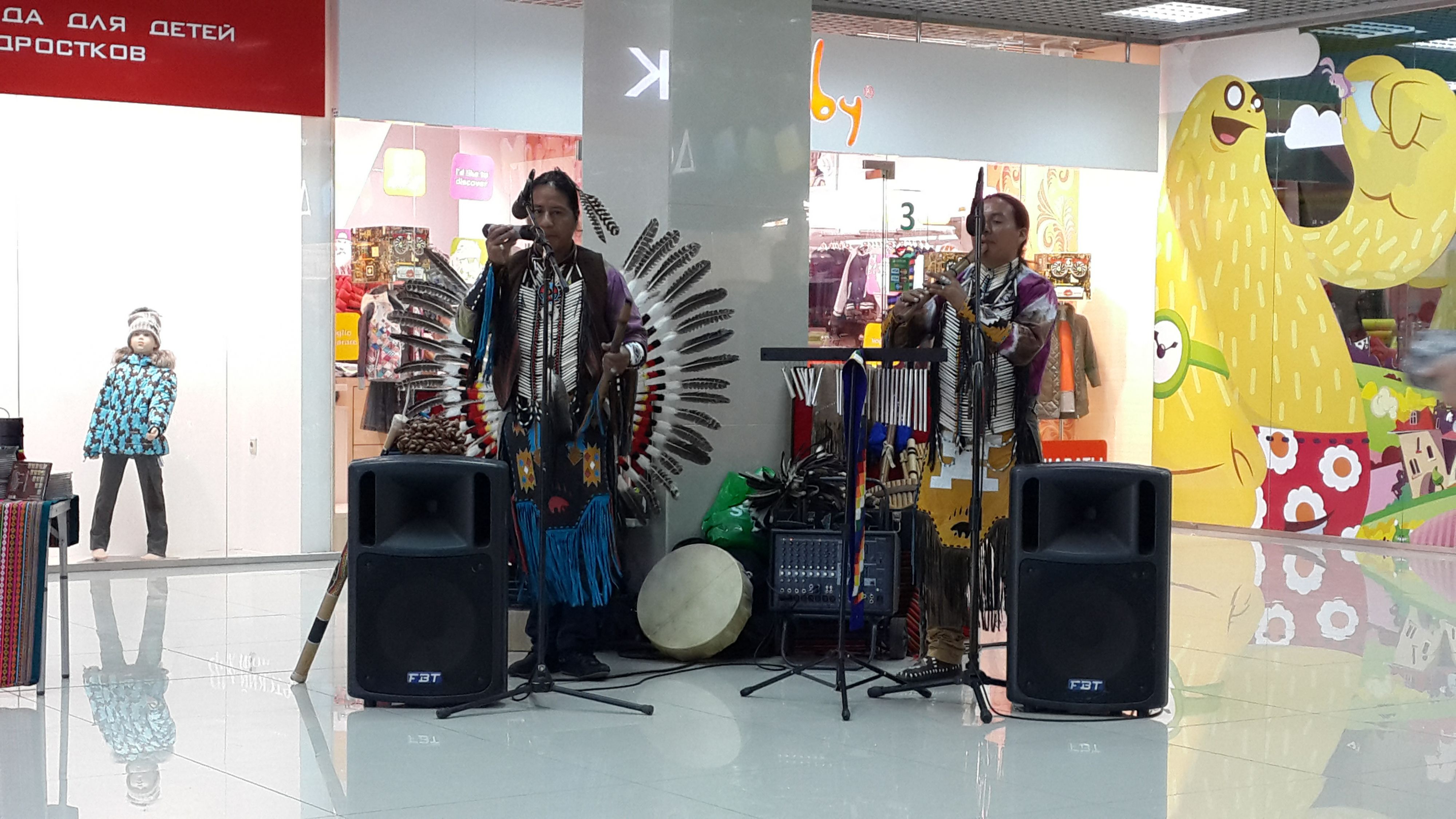 сегодня в фестивале