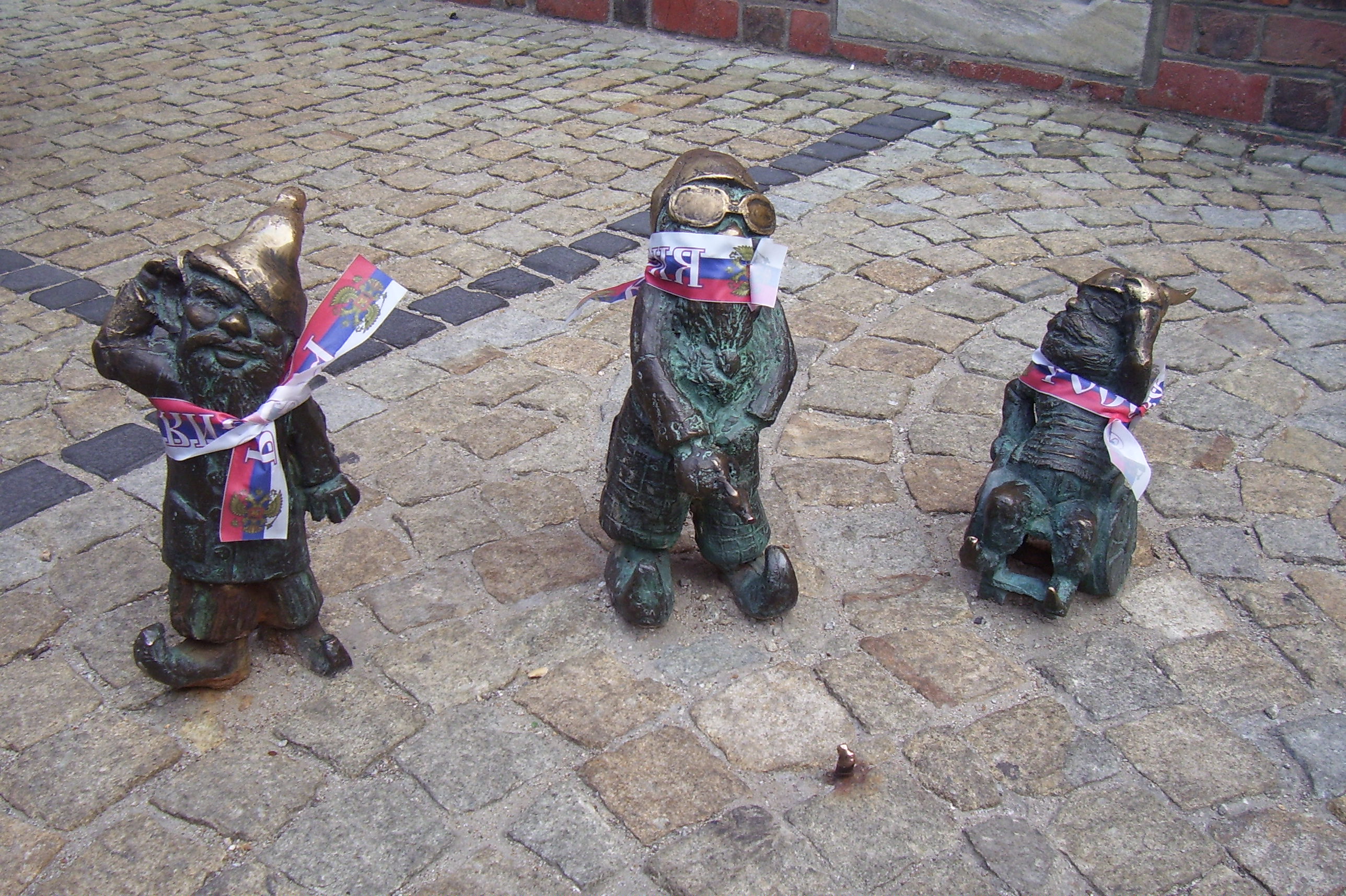 Гномики-болельщики