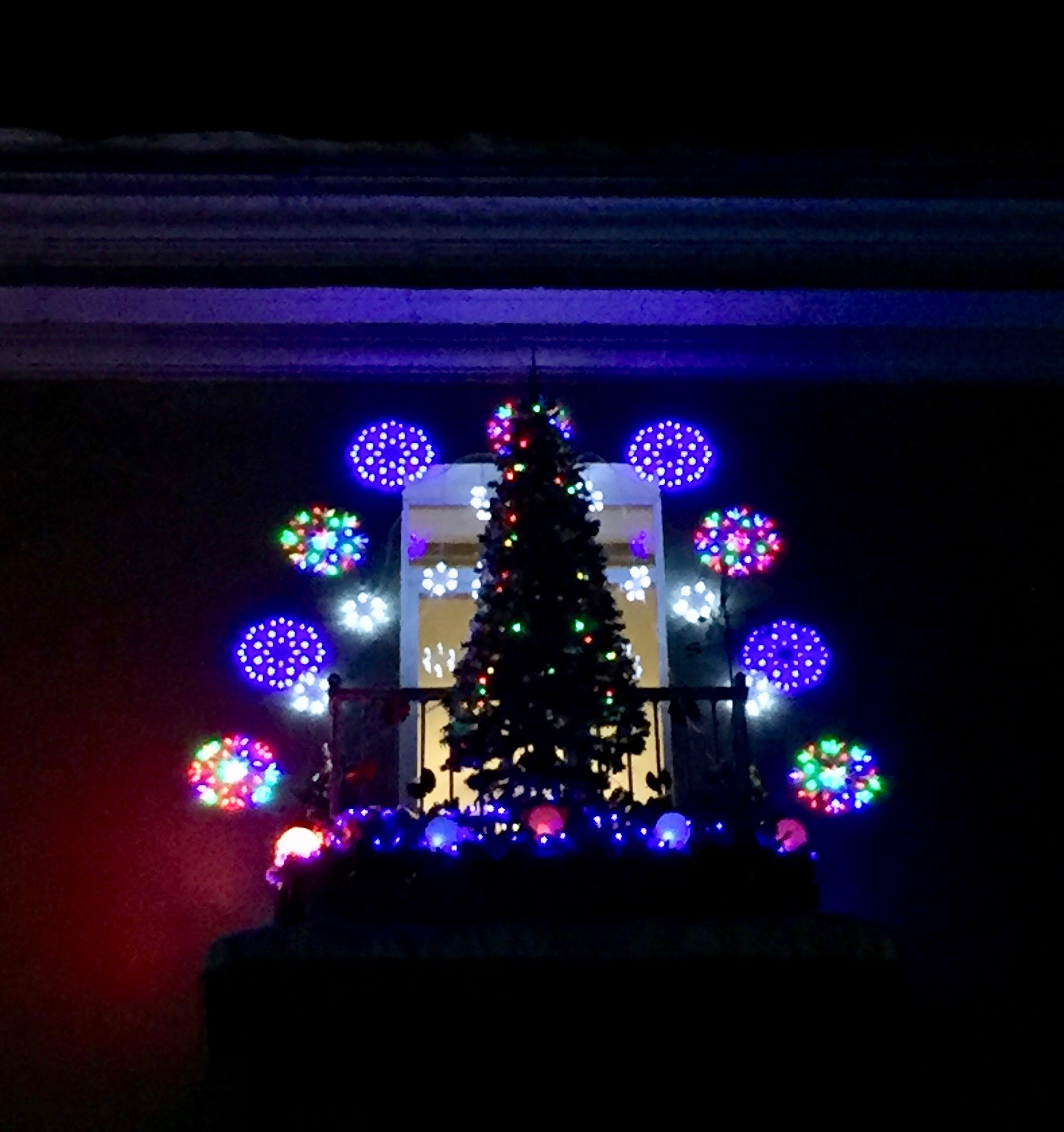 В ожидании Праздника.