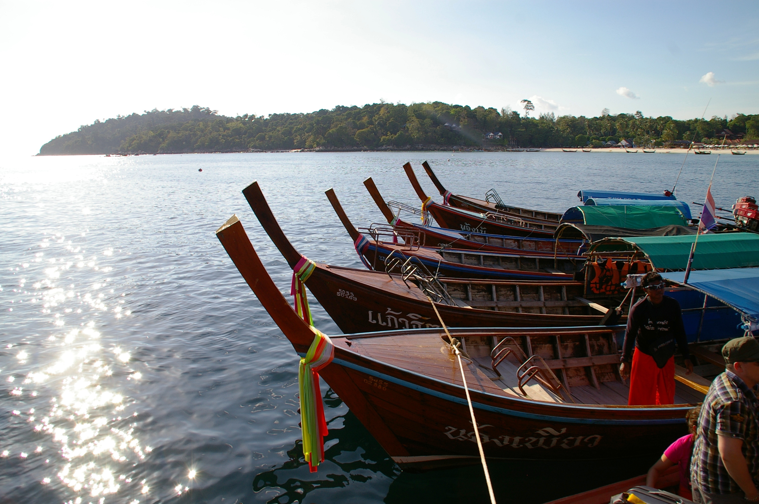 Маршрутка от пирса  до берега Ко Липе