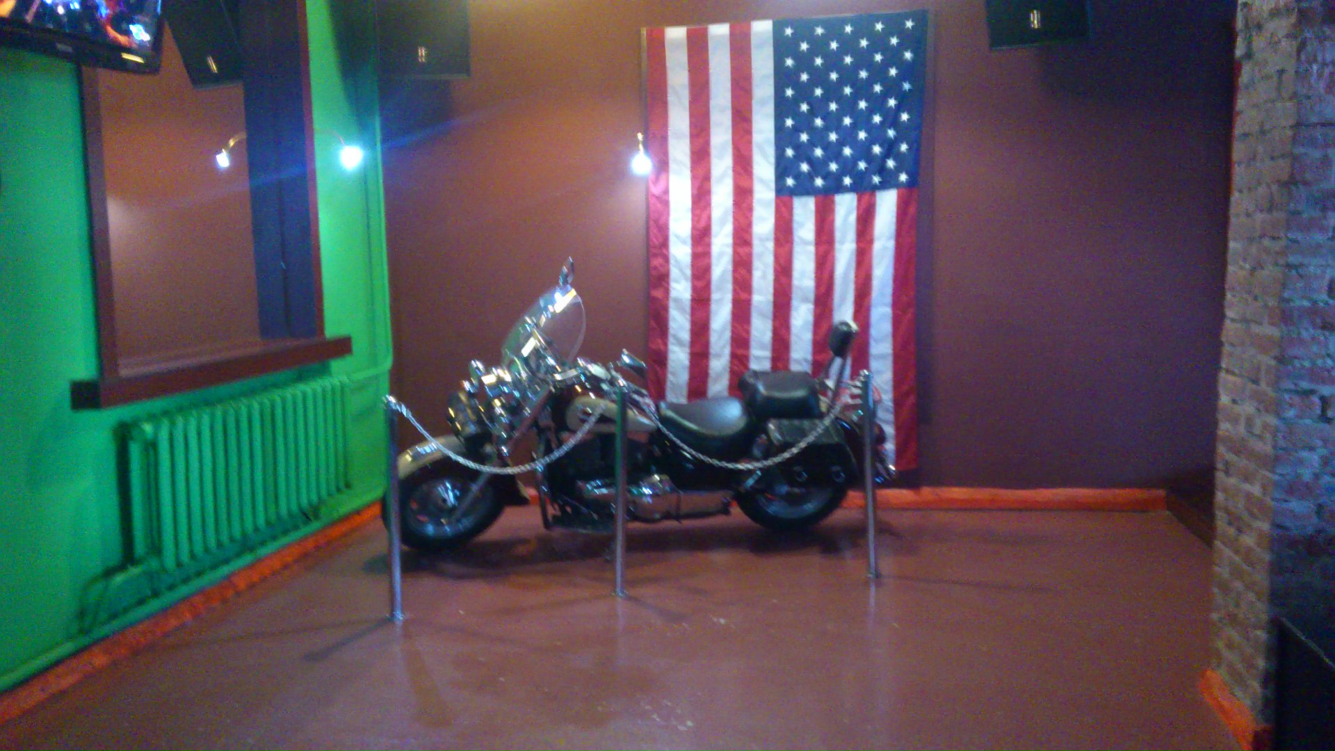 красавчик Харлей...