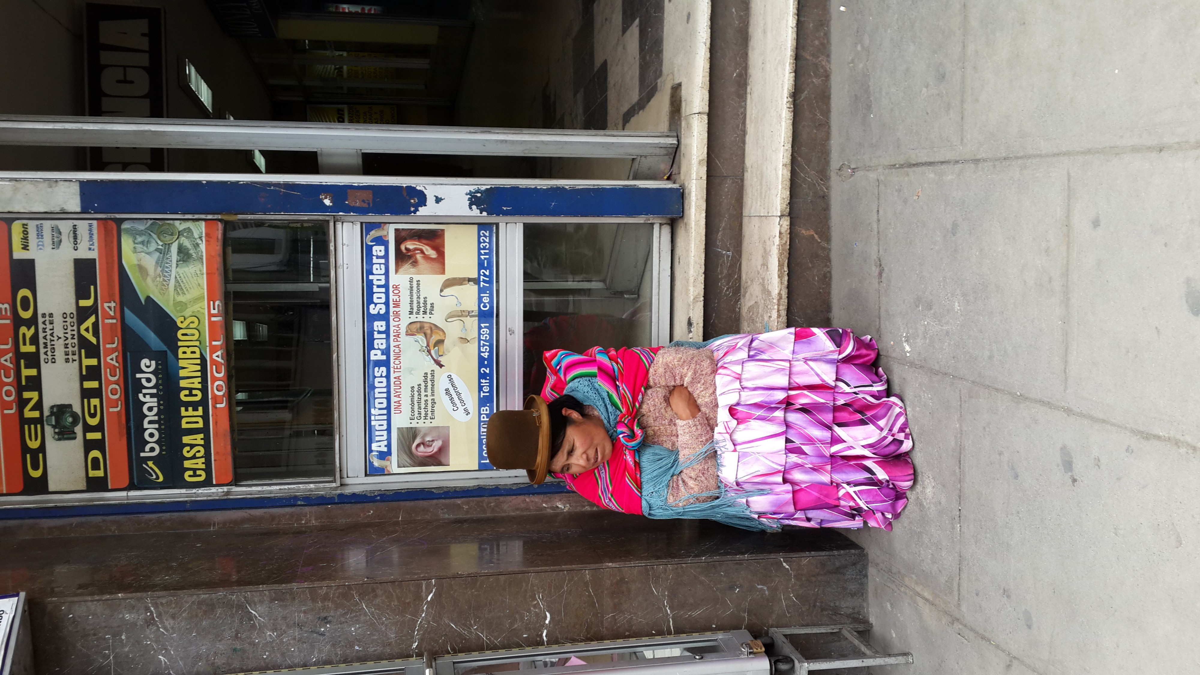 веселые боливийские тетки 