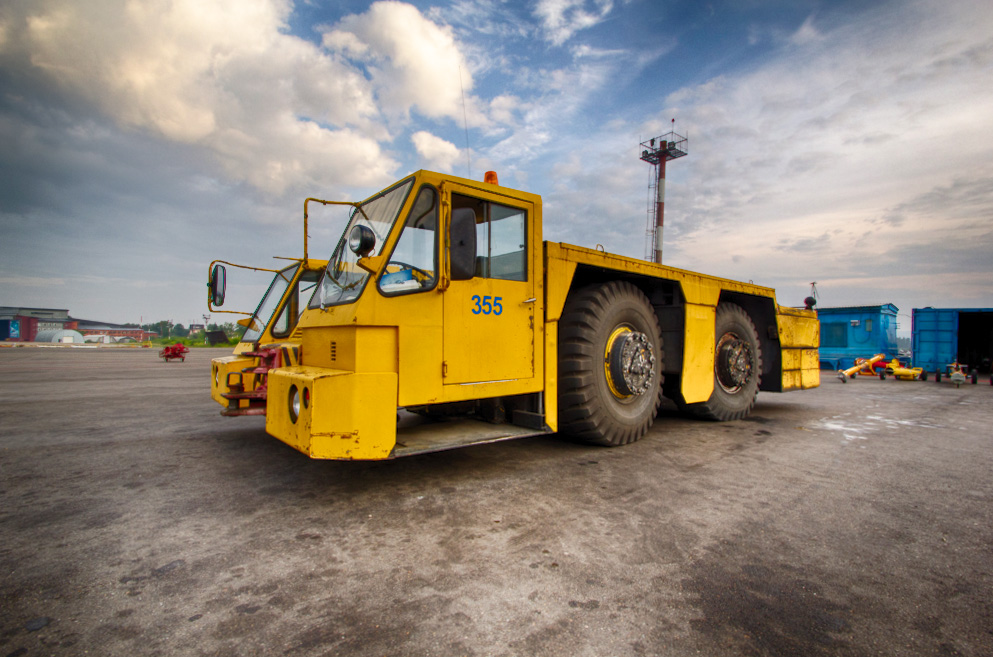 Самолетный буксир