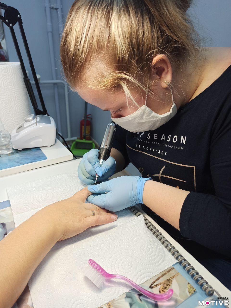 Обучение маникюру с нуля