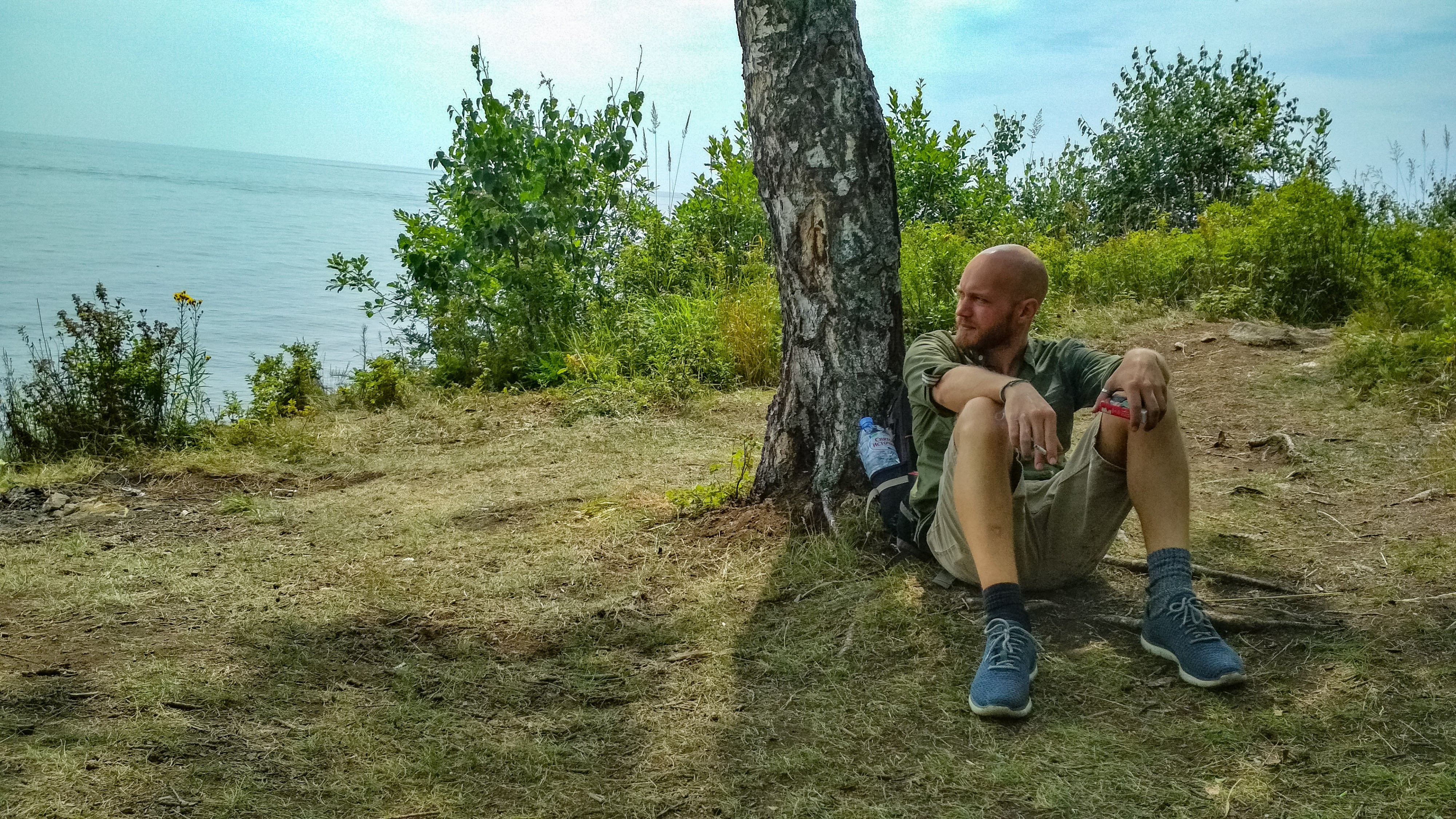 Бельгиец в разных носках