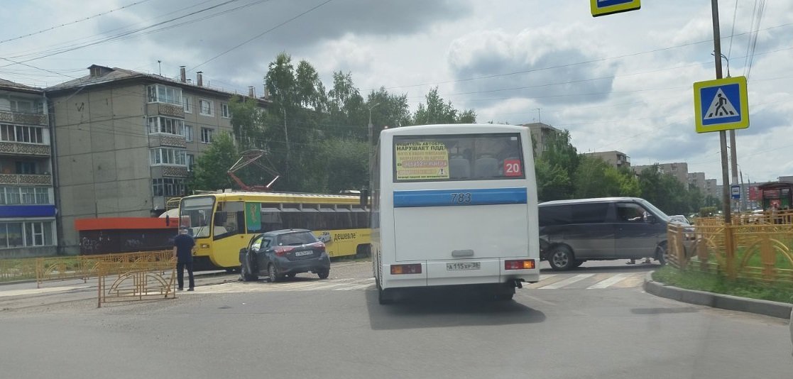 ДТП на выезде с кольца на Коминтерна