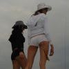 Девчонки на "БМШ 2009". =) Такие сексуальные девчонки, ммммм......... =)