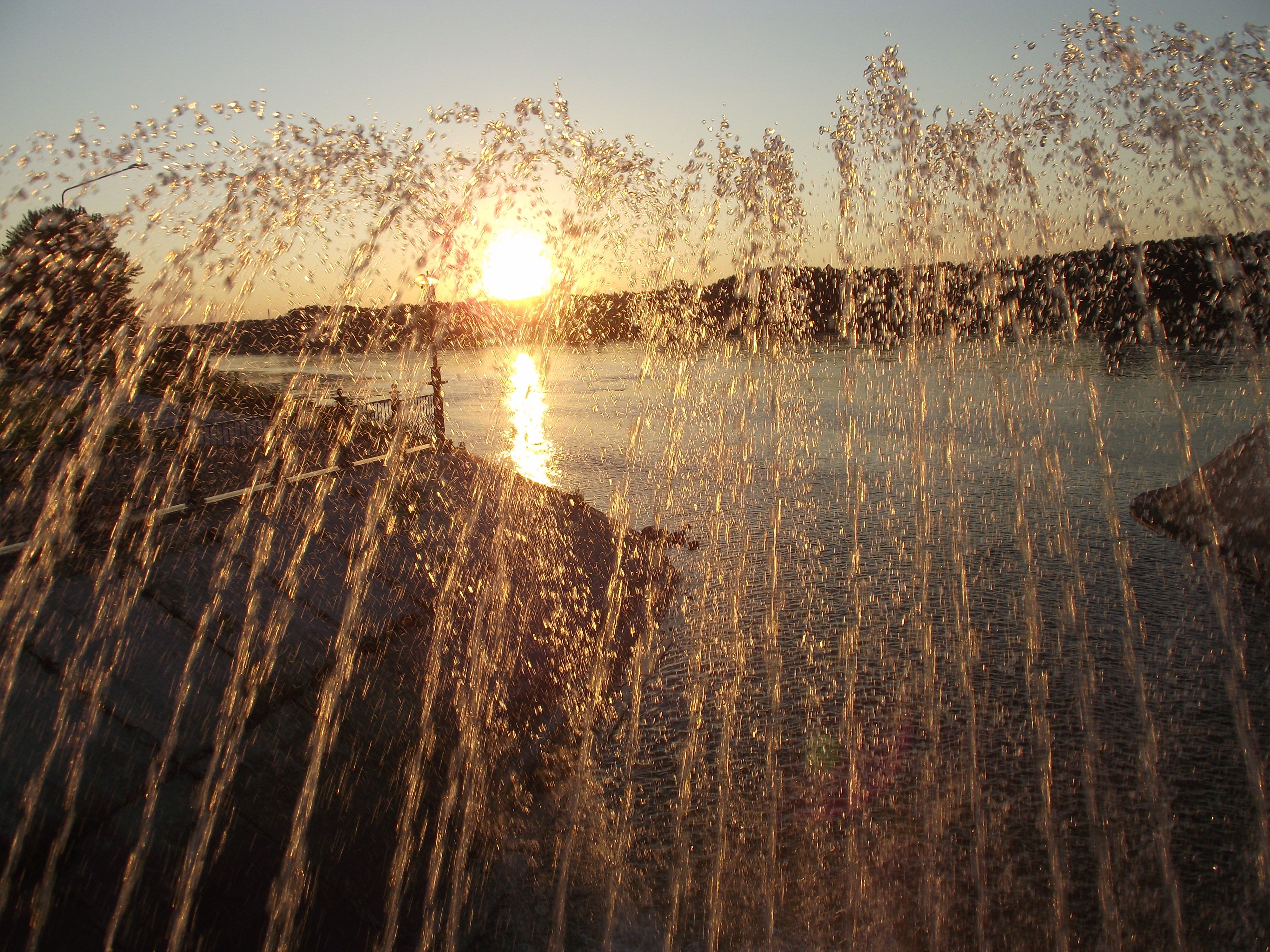 Фонтанчик=)