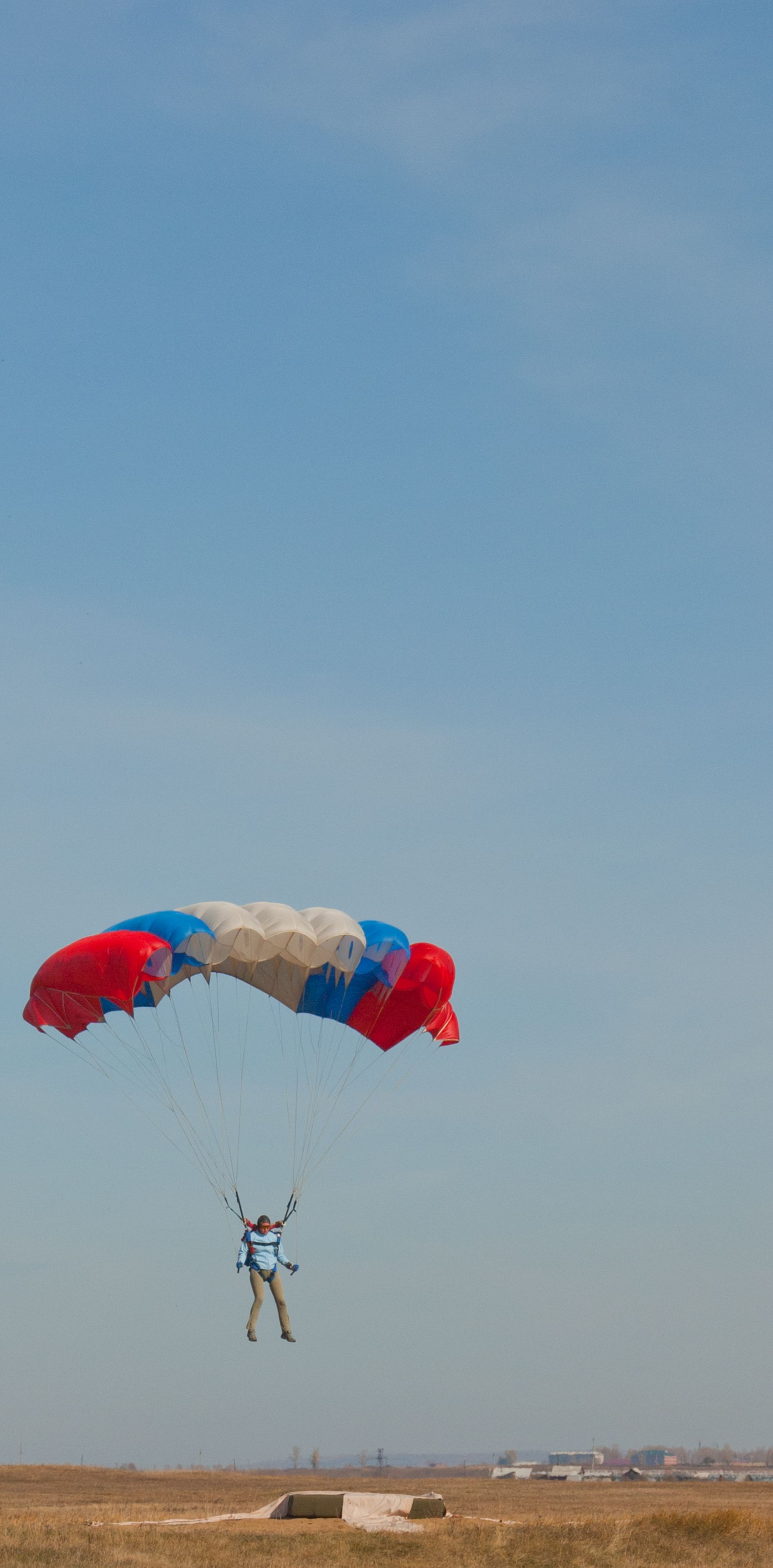 спортсмен-парашютист