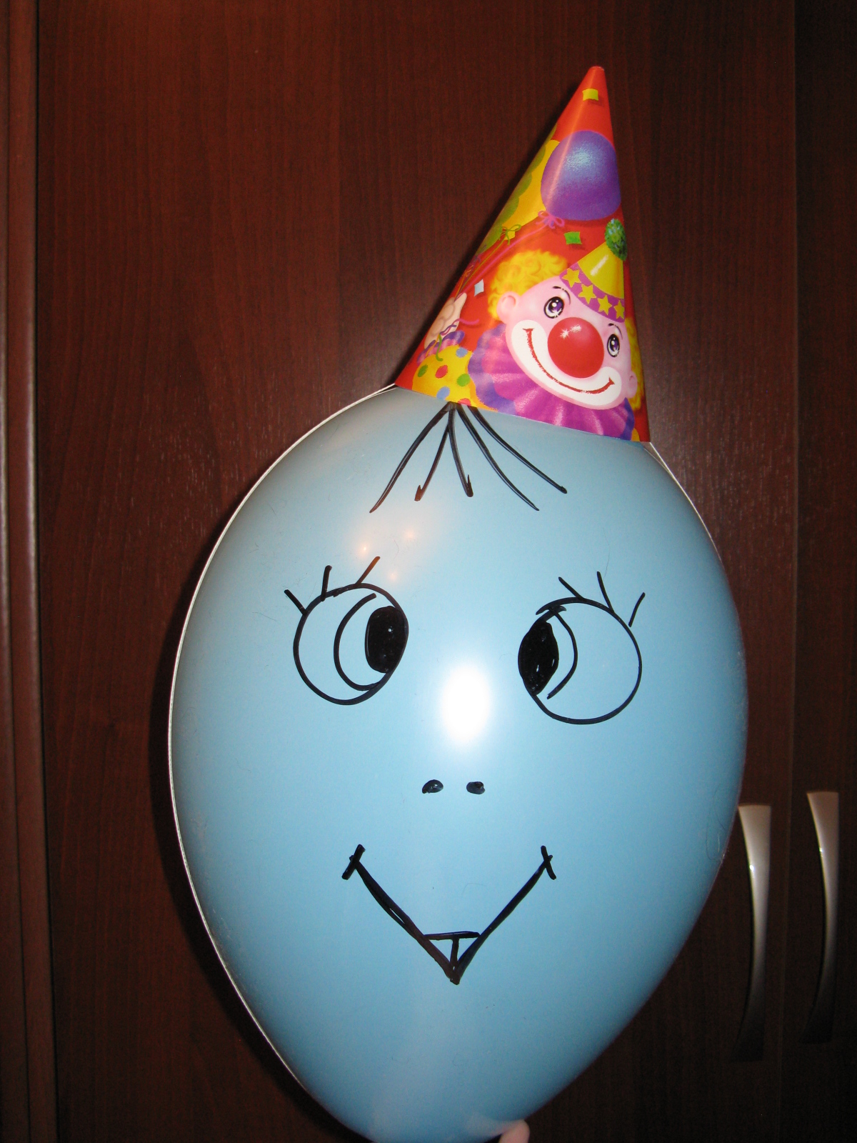 синий шарик