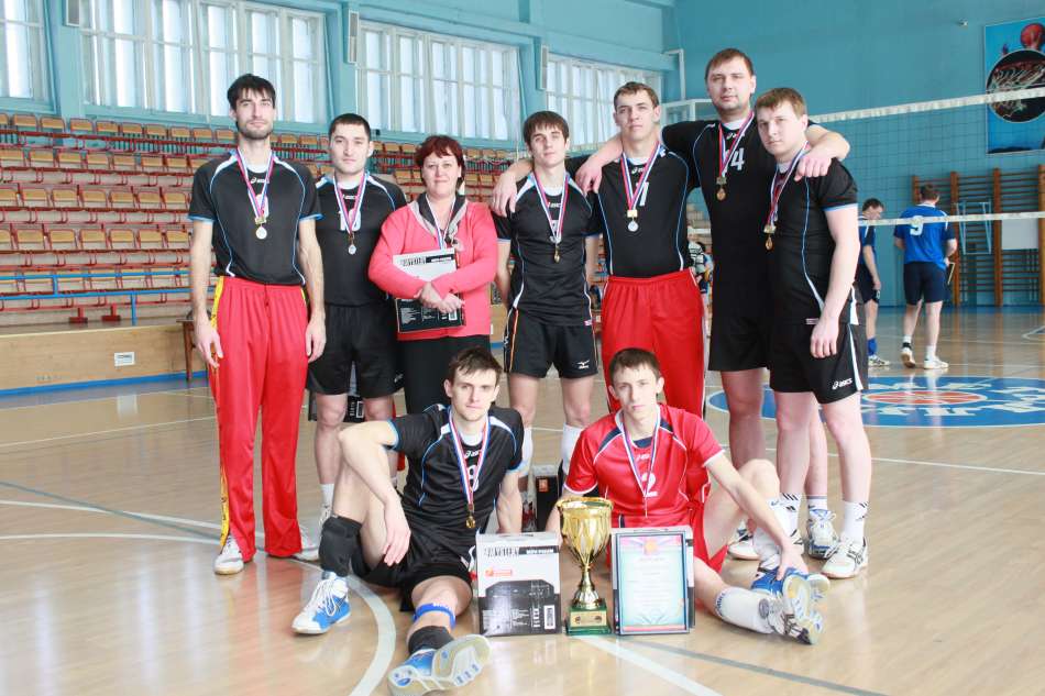 Команда АНХК "Ангара" выиграла 05.02.2011 г. Кубок памяти Парилова А.В.