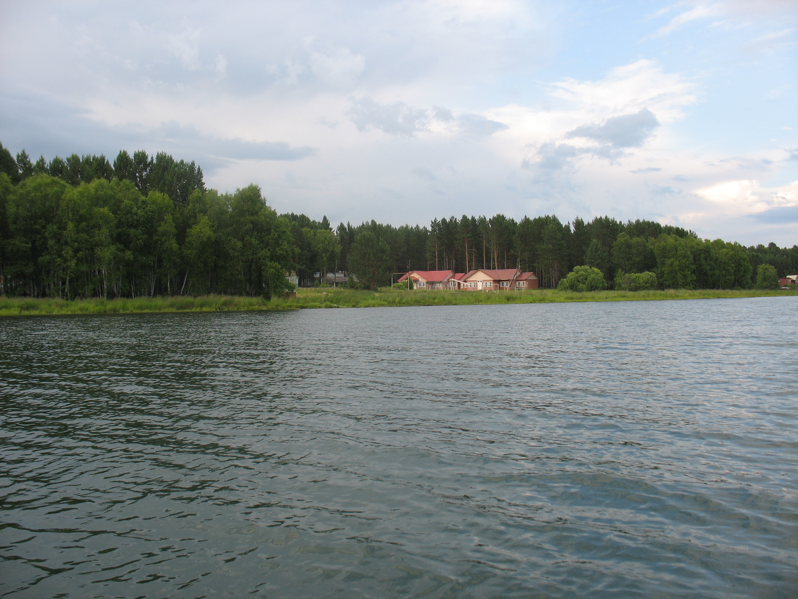 Спортивный лагерь рядом с базой отдыха "Х"