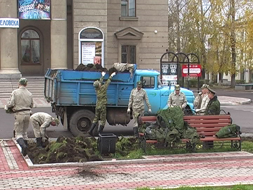 Солдаты работают «на дядю»