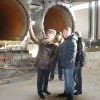 Леонид Михайлов на строящемся заводе Леонид Михайлов на строящемся заводе