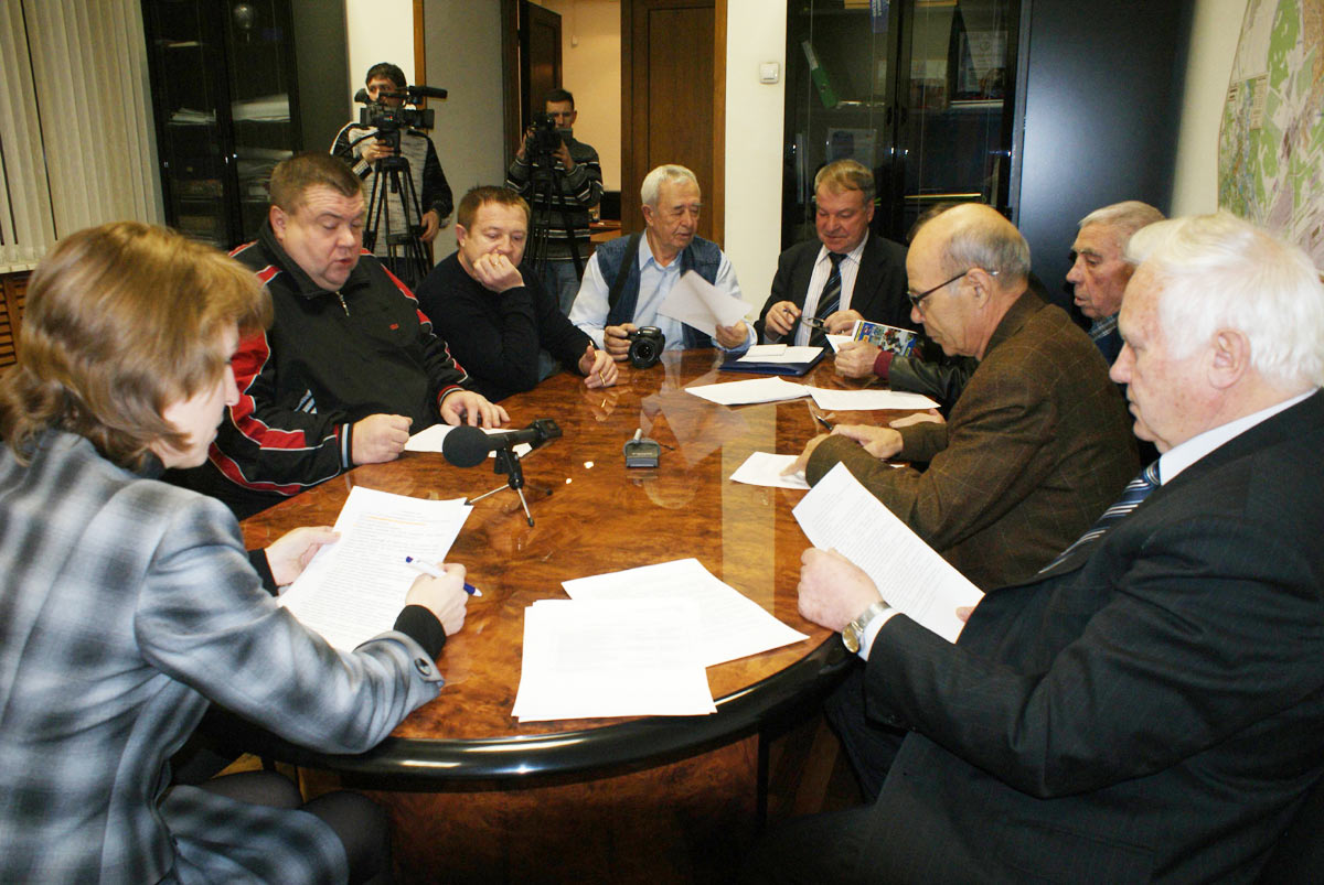 Оргкомитет по подготовке юбилея "Ермака"