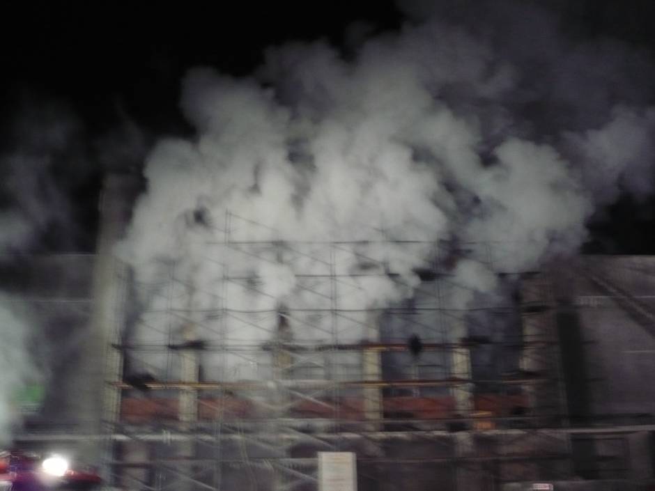 Вроде уже потушили (23:11)