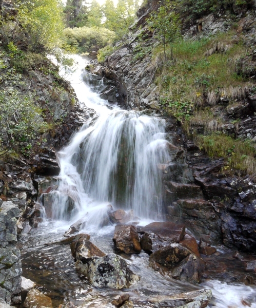 водопад на подкомарной