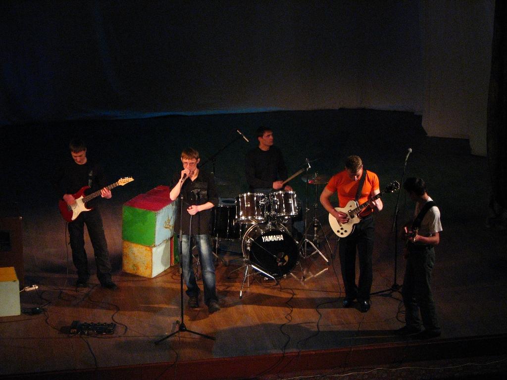 Рок концерт в ДТДиМ 4 марта 2011 г -  8