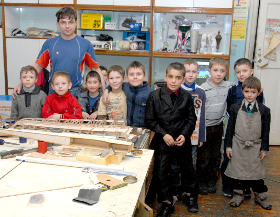 В Ангарске мальчишек воспитывают в основном матери-одиночки