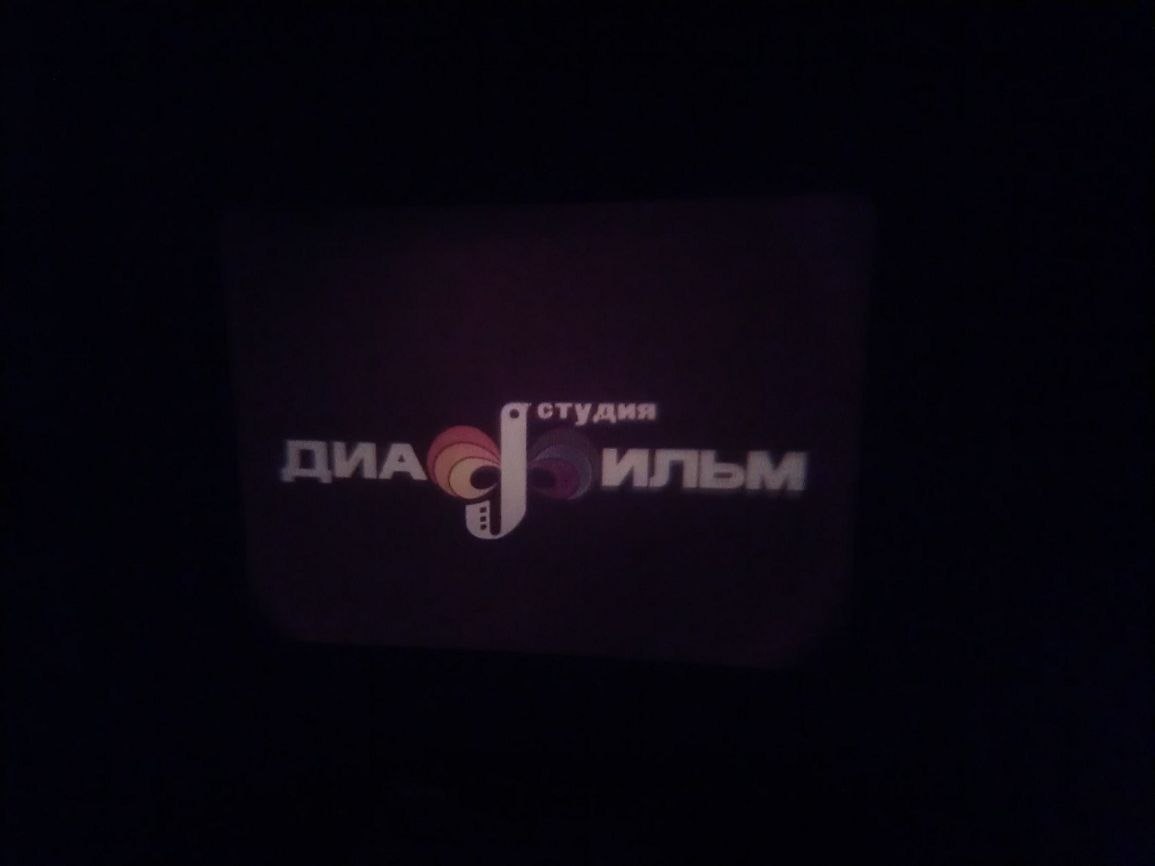 AVFY205UA-c