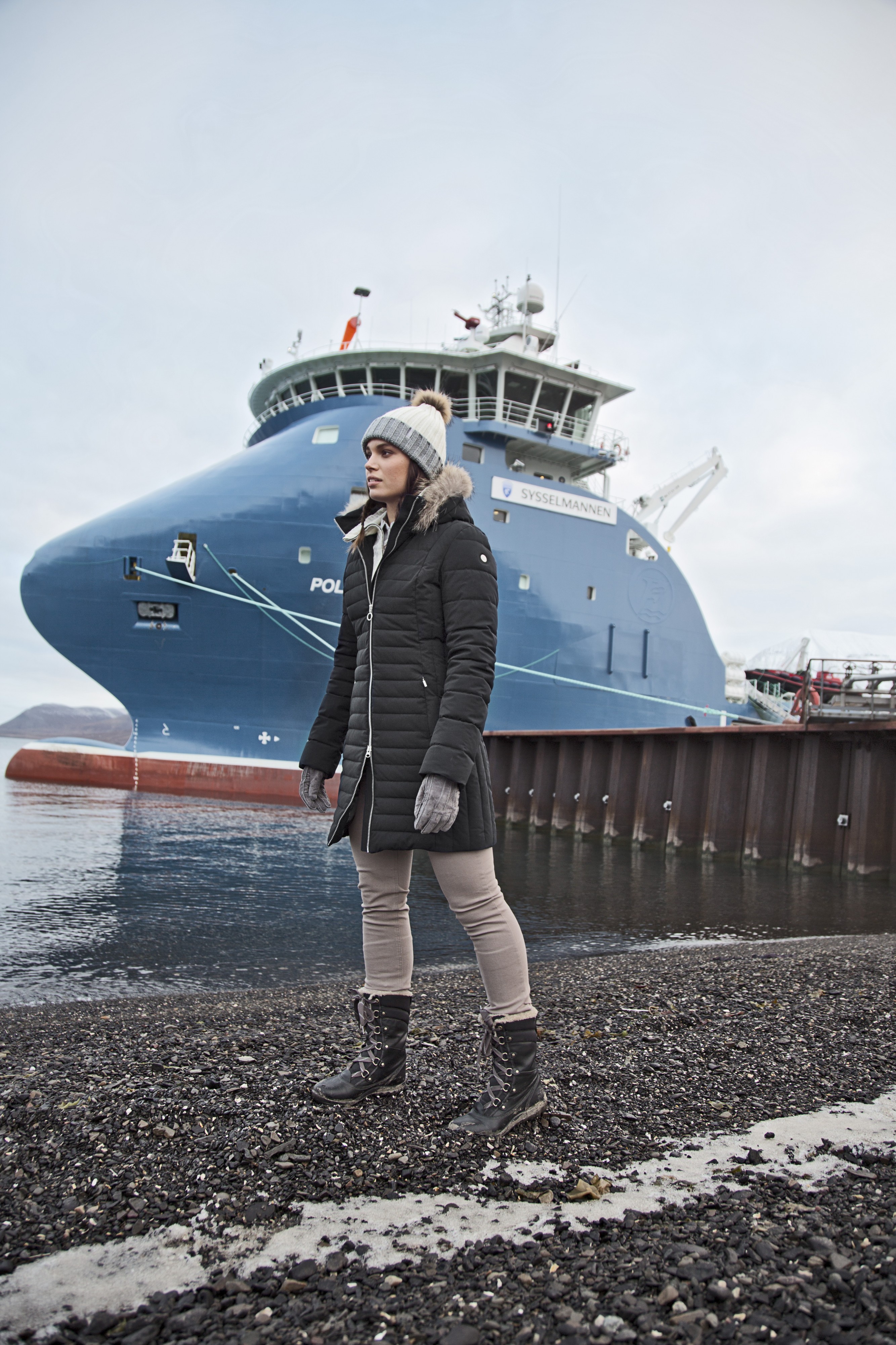 4 34444 394 L8 390 brand 01