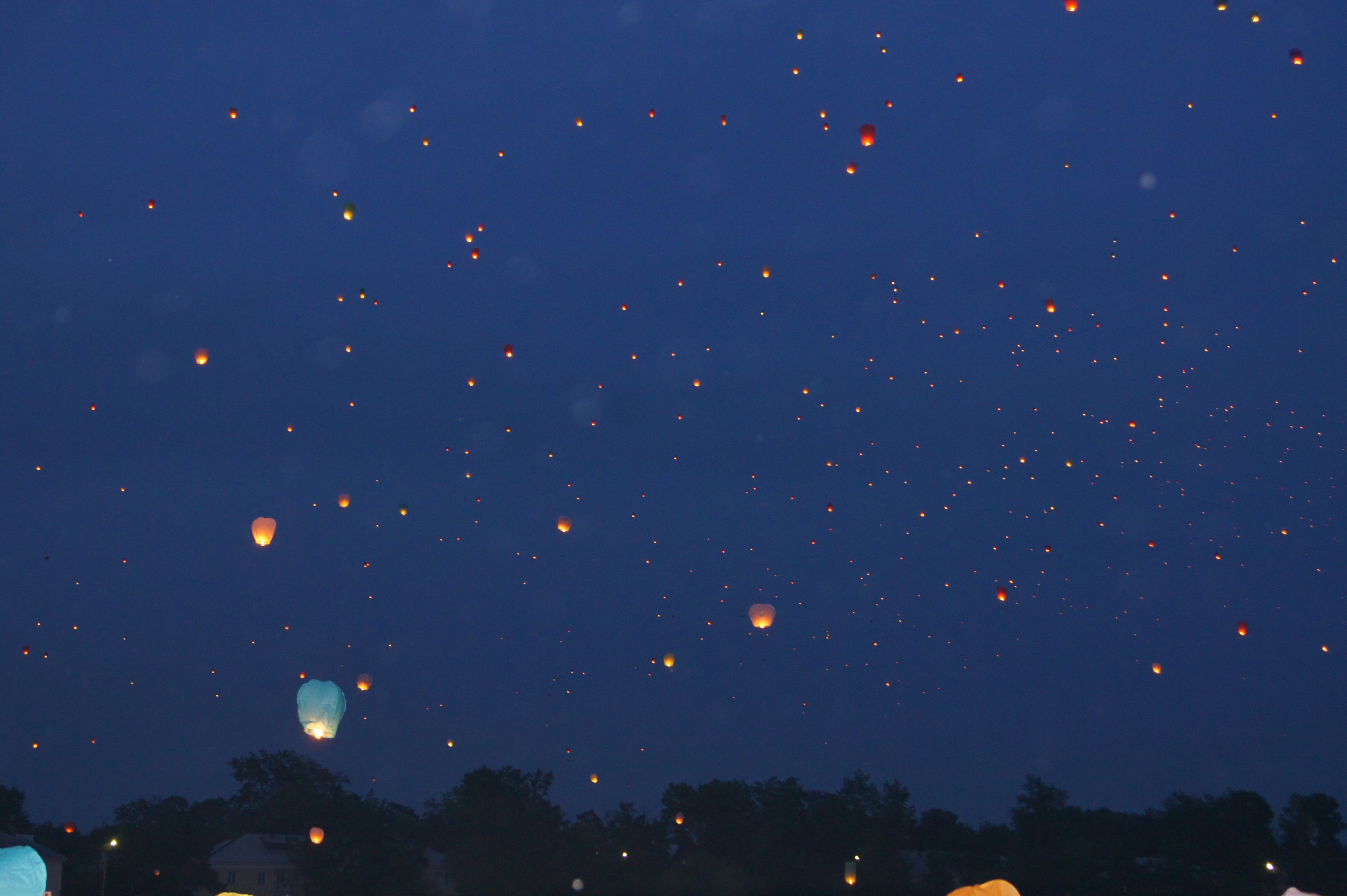 ЗапускФонариков-13