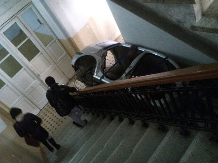 заезжай в гости))