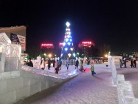 йолка ... горка ... вечер ... Ангарск))))) йолка ... горка ... вечер ... Ангарск)))))