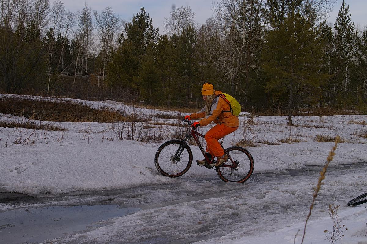А помните, зима была?