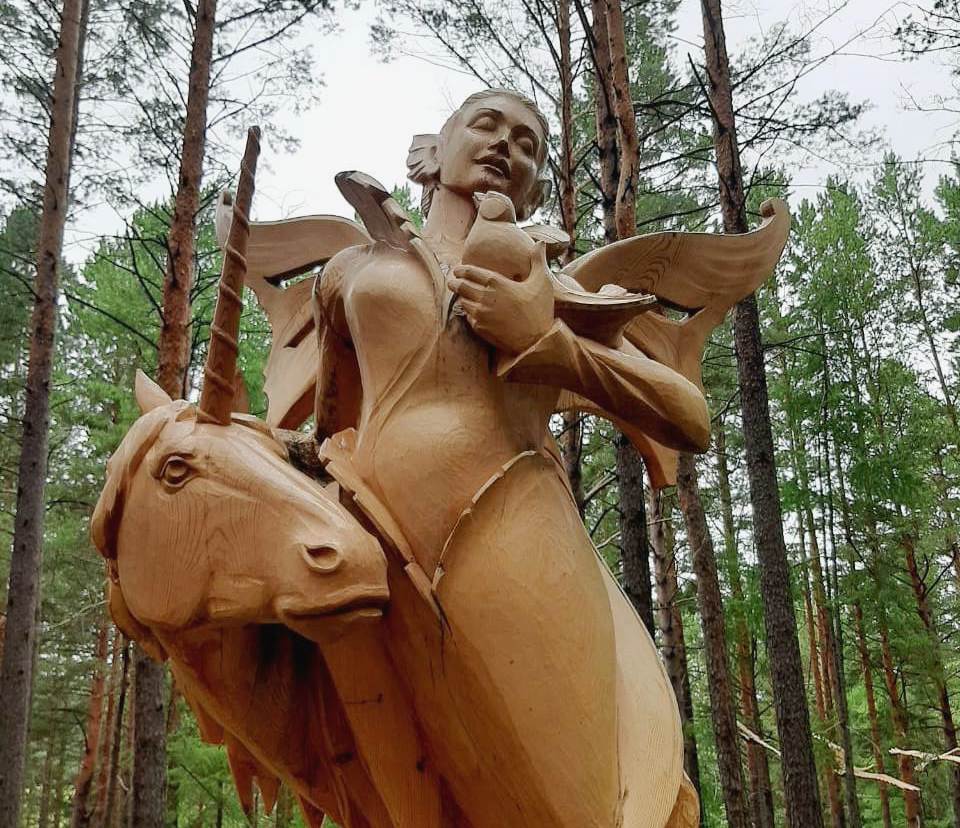 Автор скульптуры Илья Польский