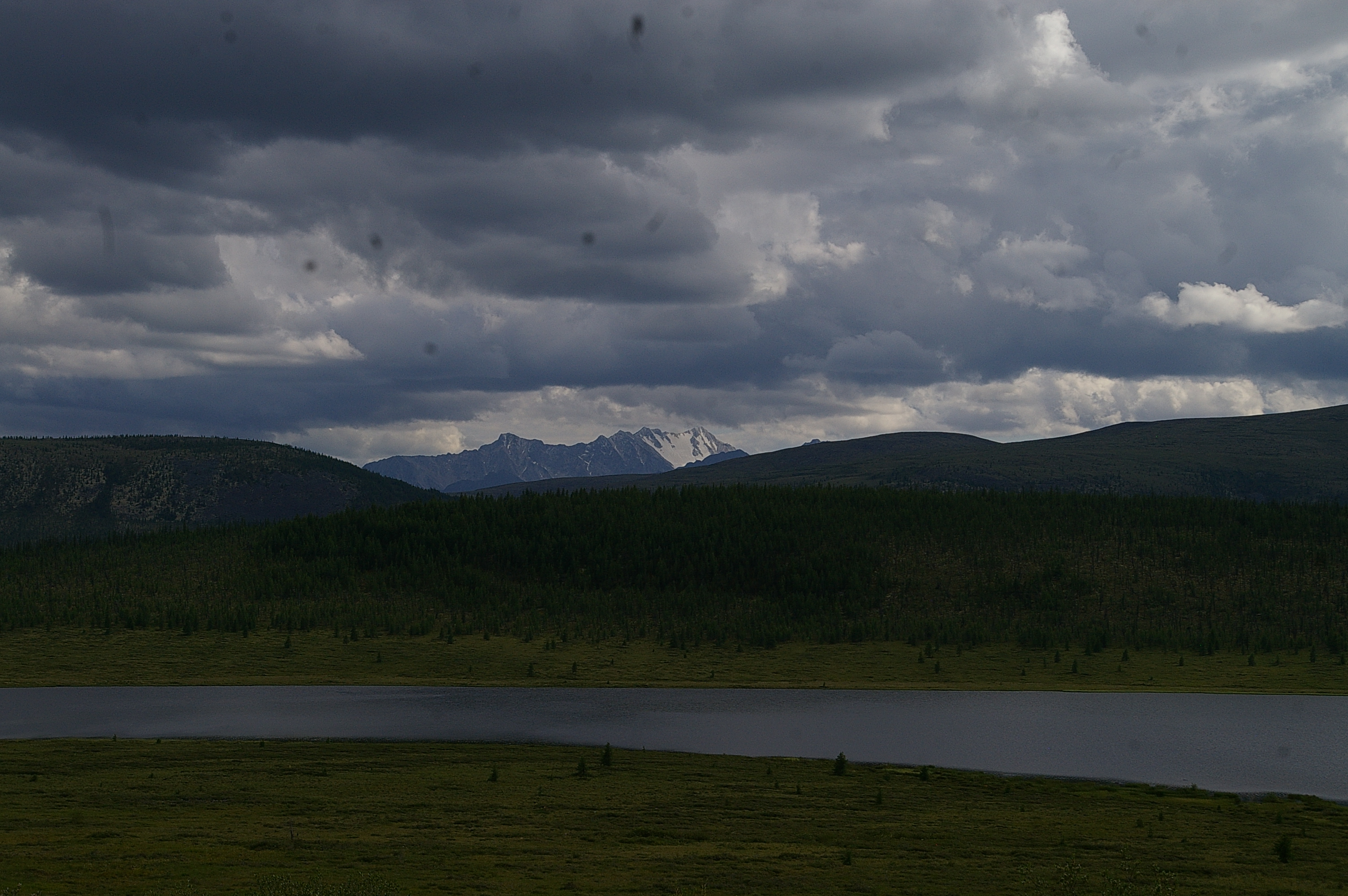 там за озером - Мунку -Сардык