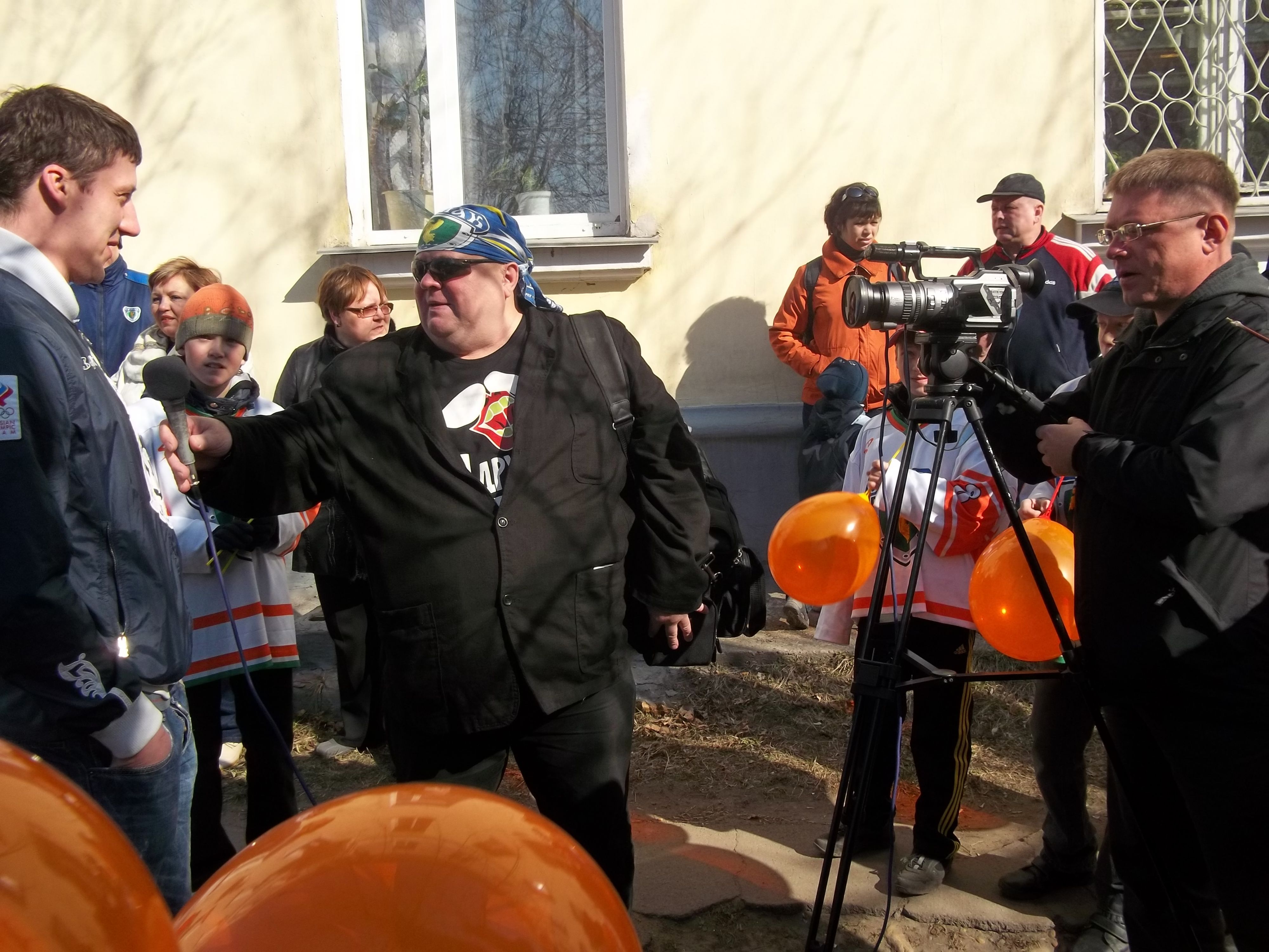 1 Мая. Роман Караваев и Альберт Домнин за работой