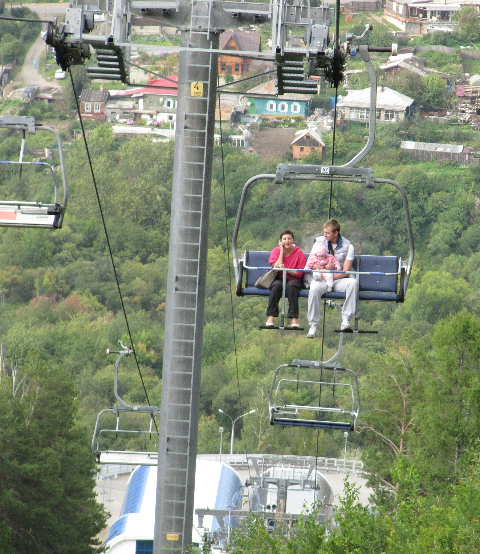Подъем на канатной дороге