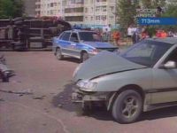 Водитель Audi бросил свой автомобиль и скрылся с места происшествия Водитель Audi бросил свой автомобиль и скрылся с места происшествия