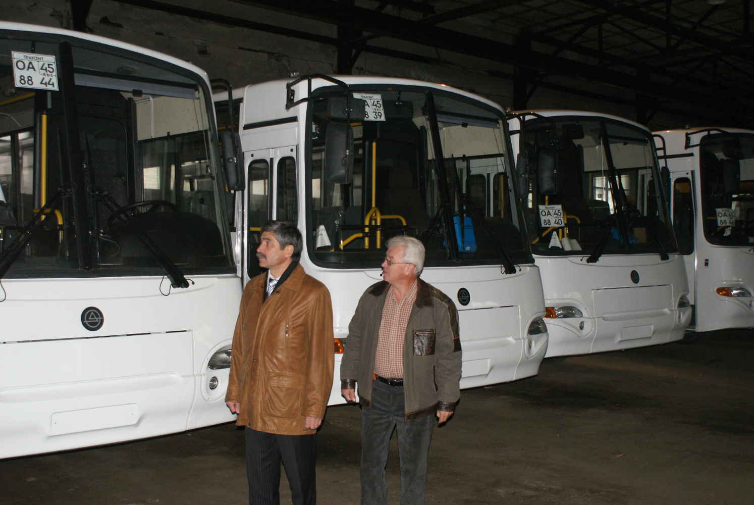 Новенькие автобусы