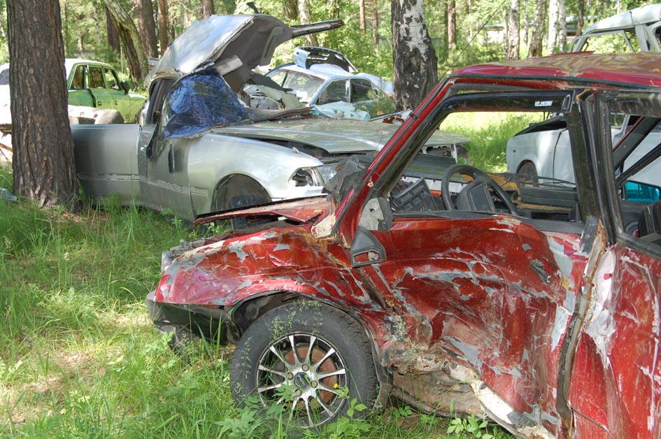 Каждый месяц в Ангарске страдают в ДТП 666 автомобилей