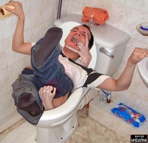 Монстры атакуэ