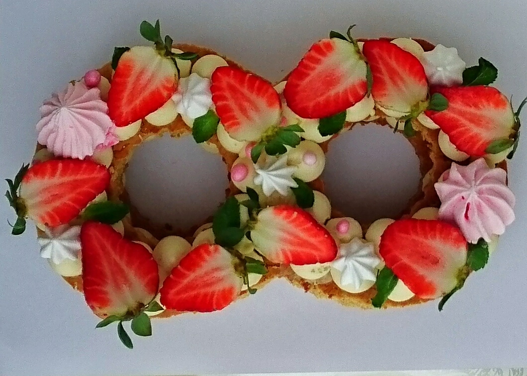 Кукикейк медовый с крем-чизом и белым шокрладом