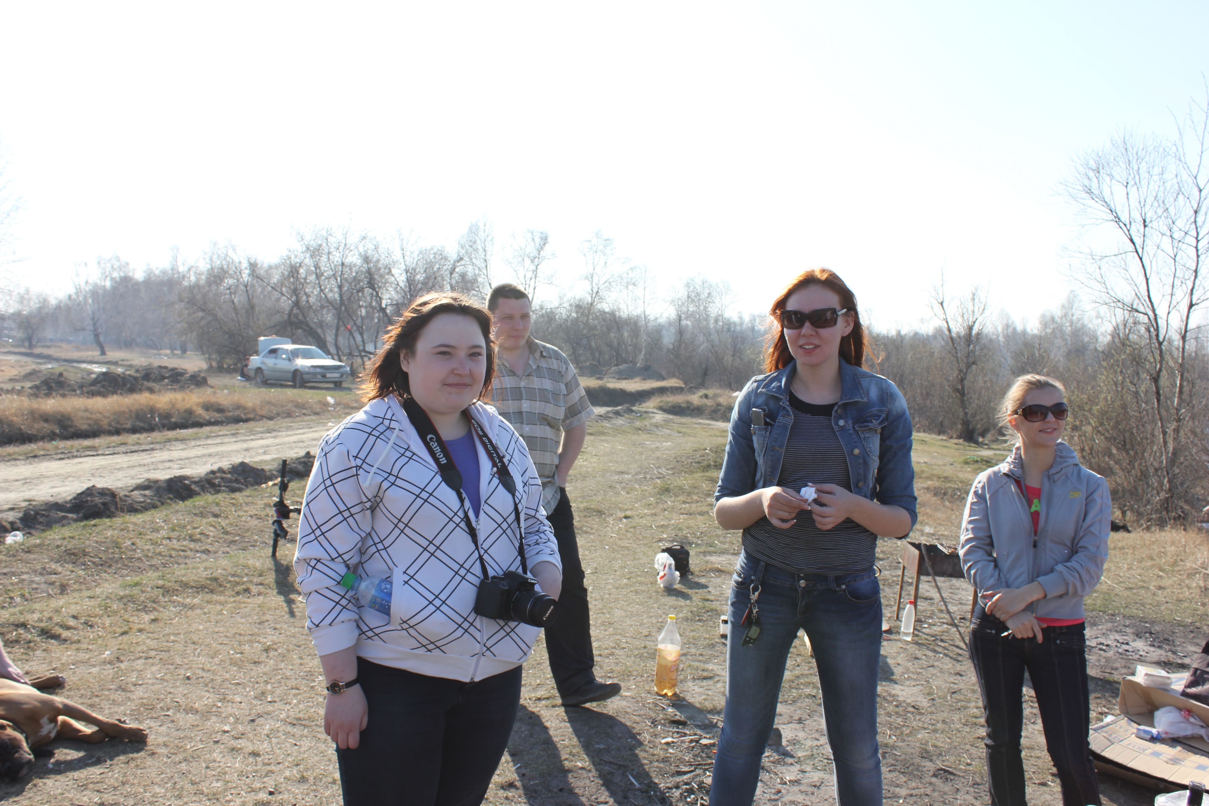 Дефффчёнки)))