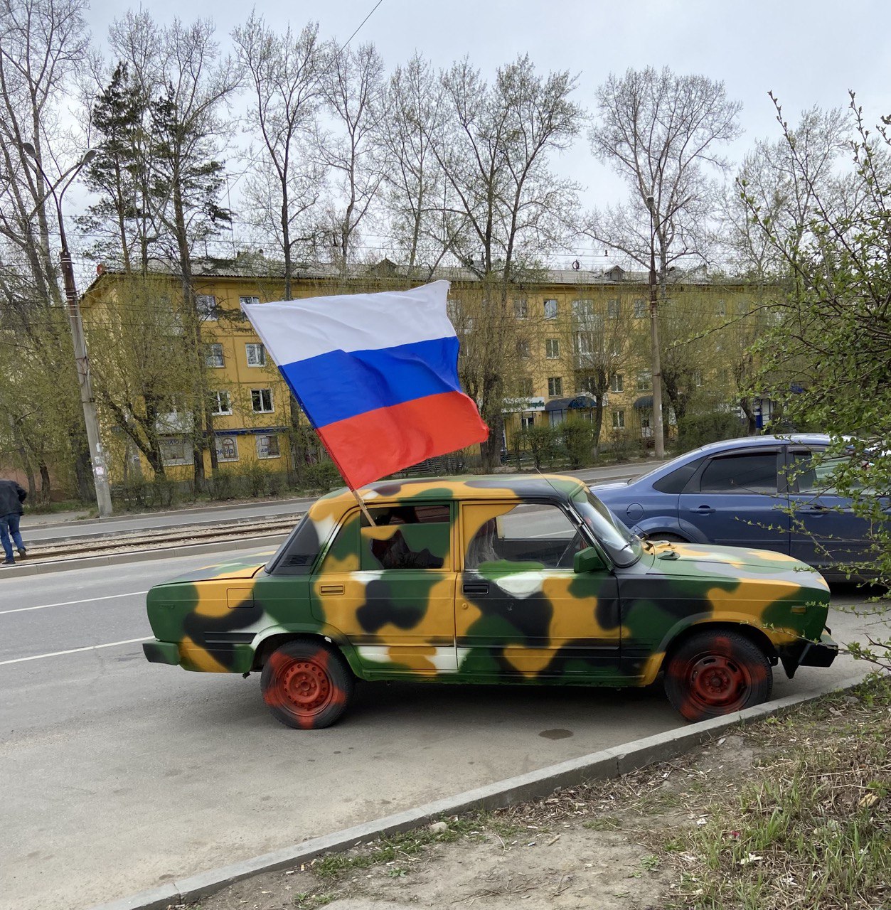 На праздник 