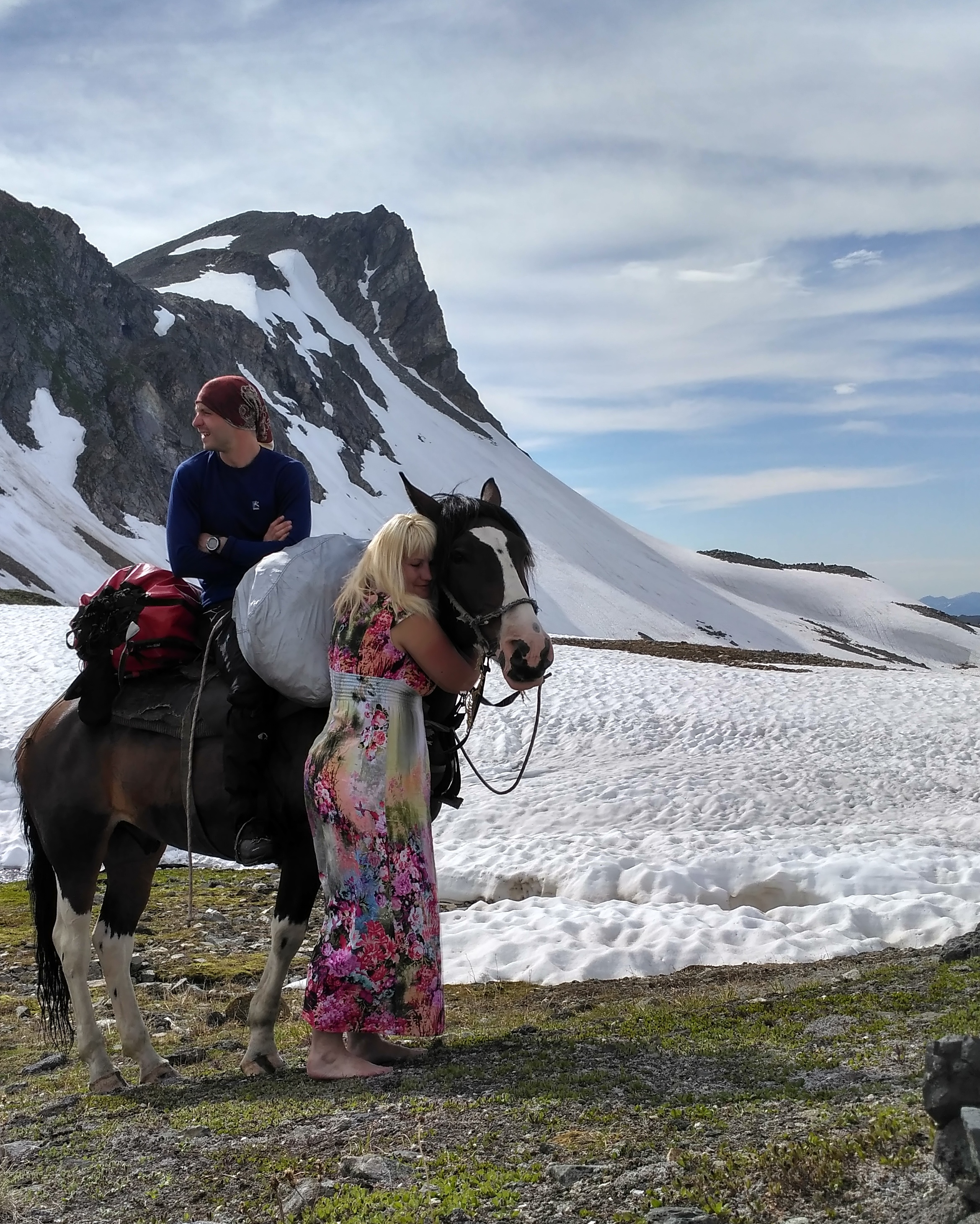 а вот и милый прискакал 