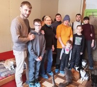 Работники АНХК оказали помощь ангарскому приюту домашних животных Работники АНХК оказали помощь ангарскому приюту домашних животных