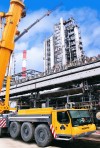 Ангарская нефтехимическая компания проводит монтаж уникального оборудования для первичной переработки нефти